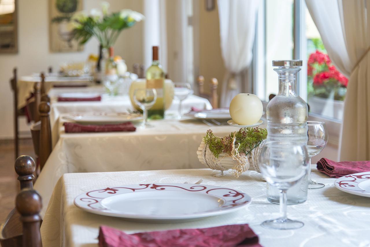 Hotel Olimpia بيلاريا-إيجيا مارينا المظهر الخارجي الصورة
